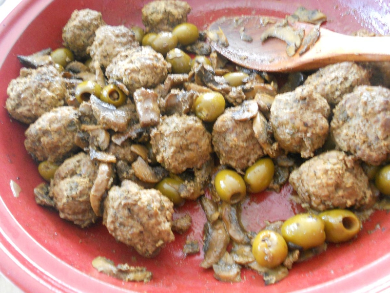 tajine-viande-hachees-olives