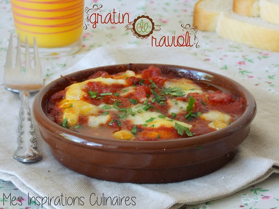 Gratin de raviolis a la sauce tomate, epinards et mozzarella