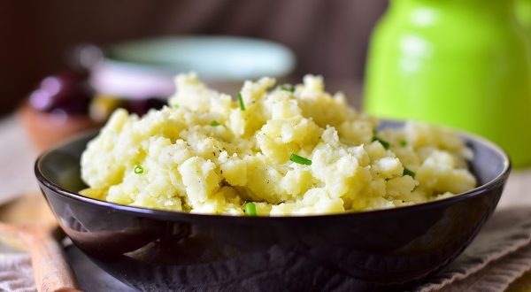 Écrasée de pommes de terre à l'huile d'olive | Le Blog cuisine de Samar