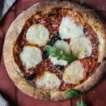 Pizza au fromage, recette maison traditionnelle