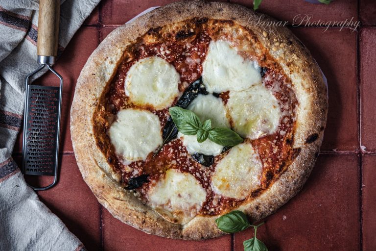 Pizza au fromage, recette maison traditionnelle