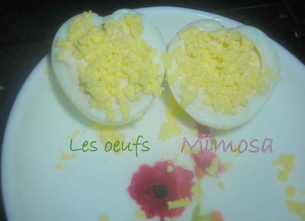 Les oeufs Mimosa sous forme de coeur