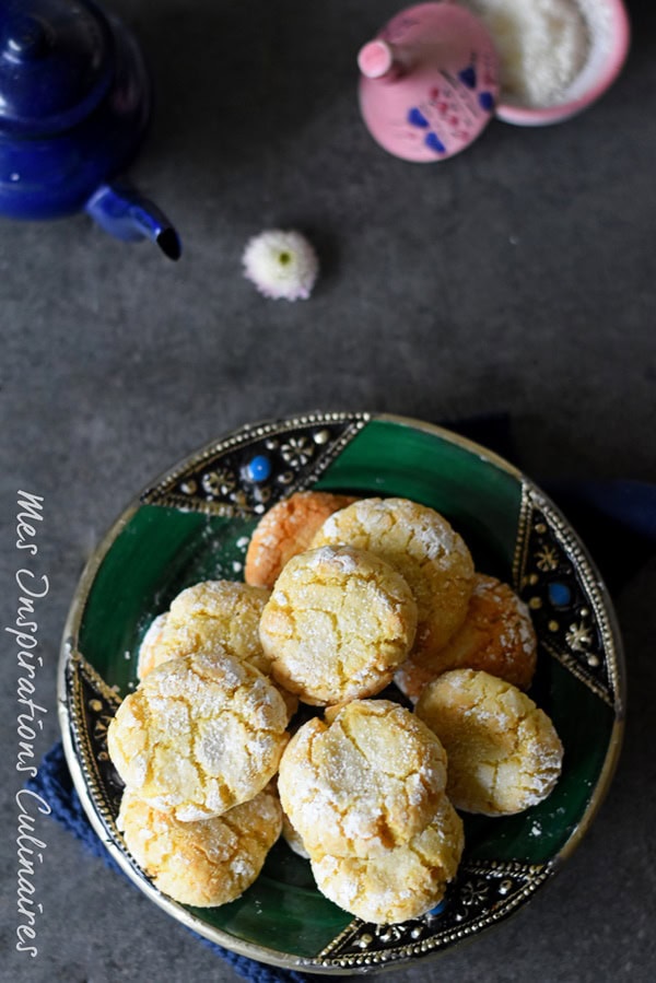 Ghribia A La Noix De Coco Gateau Sec Algerien Le Blog Cuisine De Samar