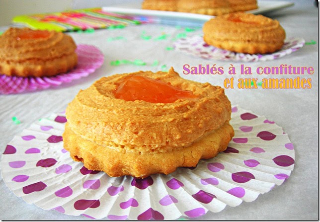 Sablés à la confiture et amandes, gâteaux algériens Aid