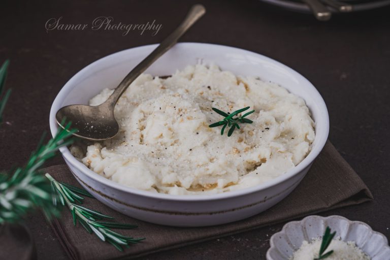 Purée de Pommes de terre au Parmesan et Romarin