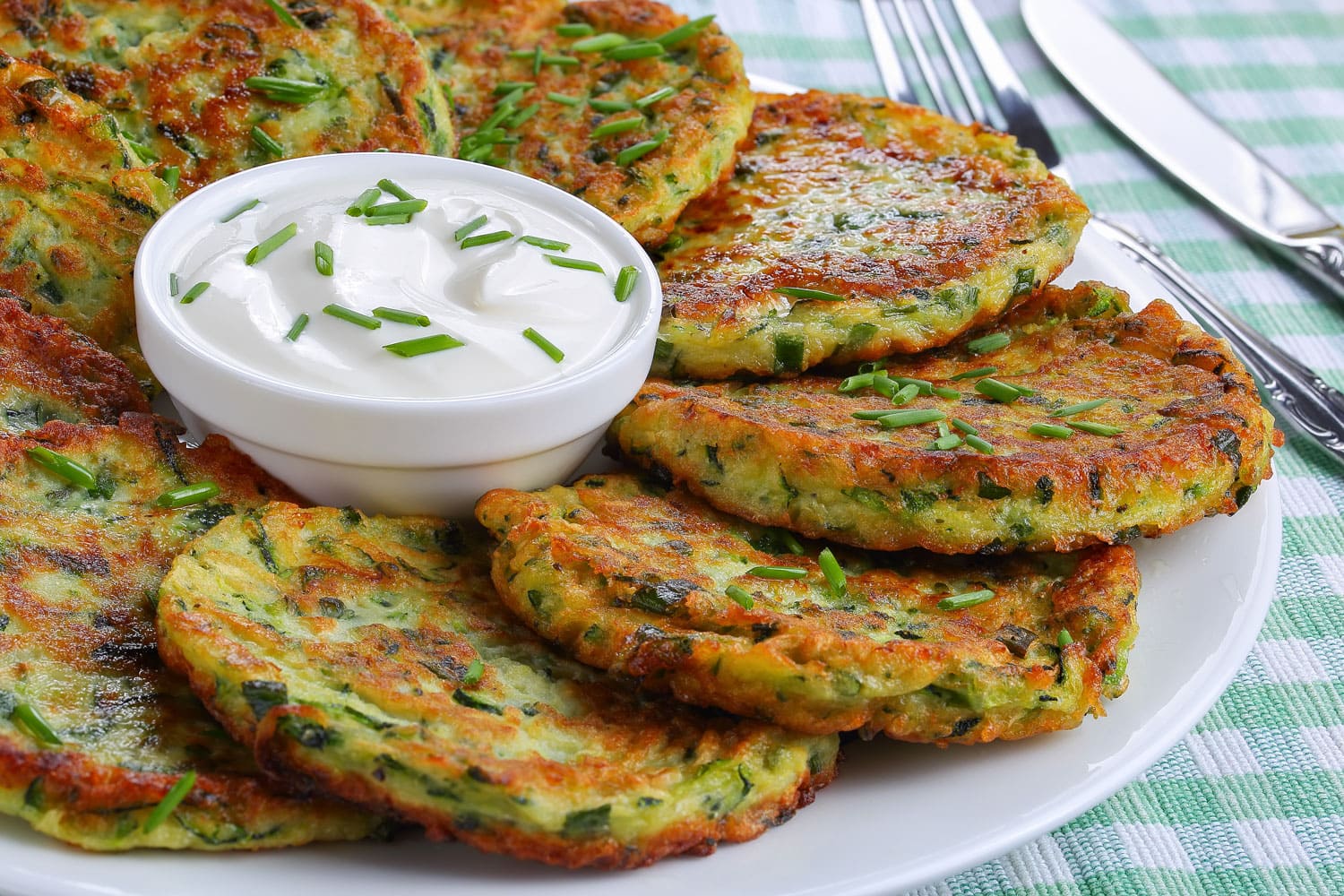 Galettes de courgettes, sans gluten : La recette saine, simple et savoureuse