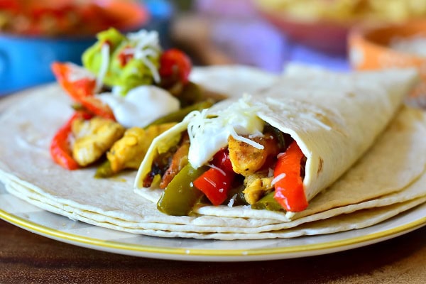 Recette de Fajitas au poulet et poivrons