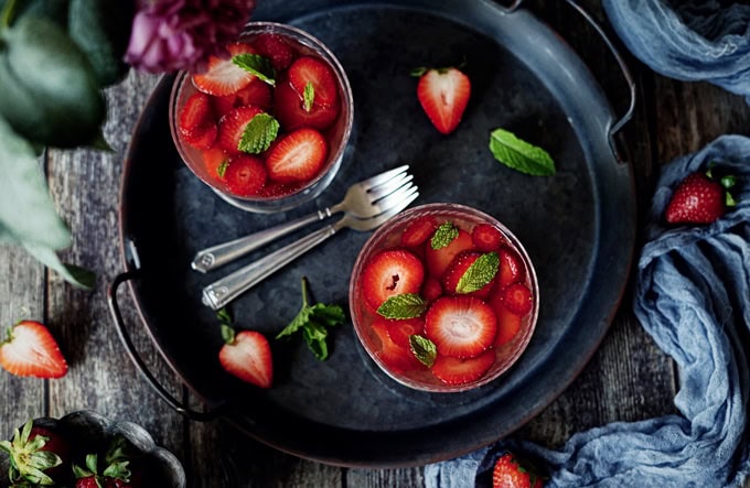 Salade de fraises à la menthe