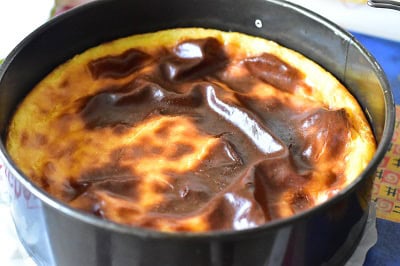 enfourner jusqu'a ce que une croute se forme