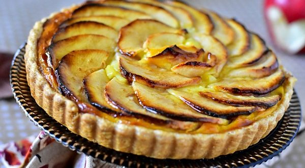 Tarte Aux Pommes A La Creme Patissiere Le Blog Cuisine De Samar