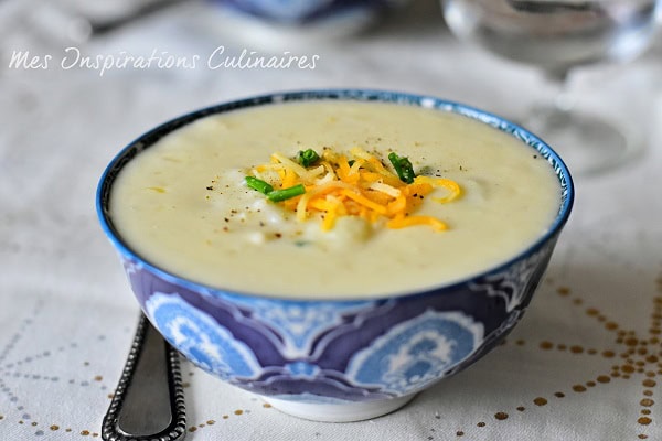 Soupe poireaux pomme de terre veloutée