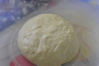 former une boule