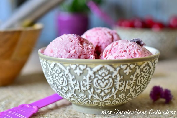 Glace à la cerise (sans sorbetière)