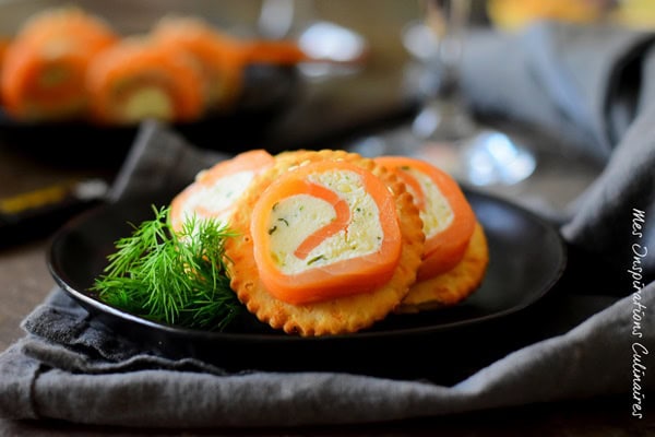 Roulés de saumon fumé et Boursin : bouchée apéritive