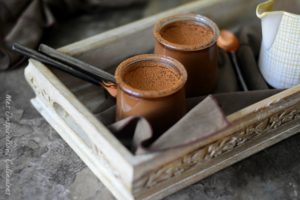 petit pot de creme au chocolat sans oeufs avec 2 ingredients1
