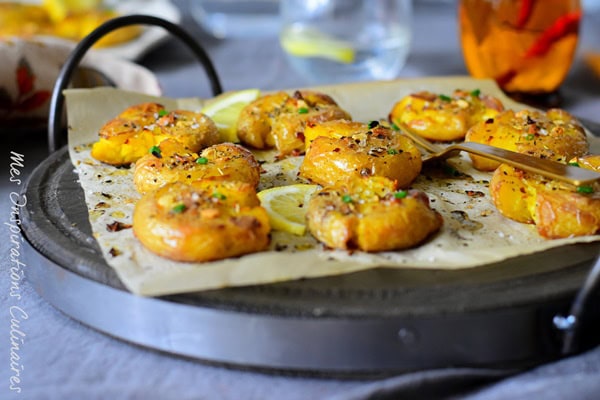 Pommes De Terre Tapée A Lail Huile Dolive Et Piment