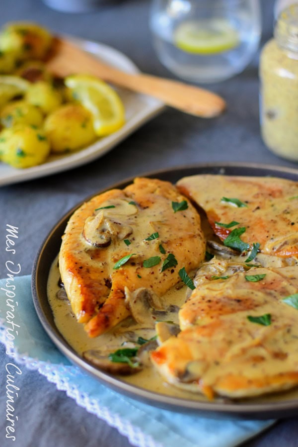 Escalope De Poulet Sauce Moutarde Et Champignons Le Blog Cuisine