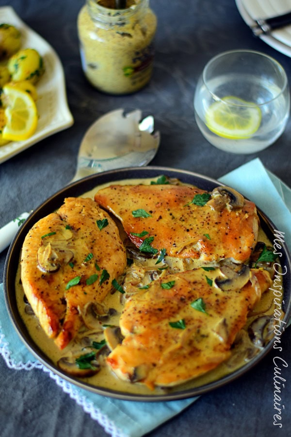 Escalope De Poulet Sauce Moutarde Et Champignons