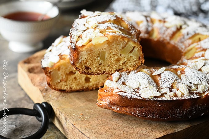 Gâteau au lait concentré sucré aux pommes