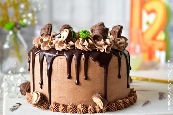 Le Layer Cake Kinder Bueno Le Blog Cuisine De Samar