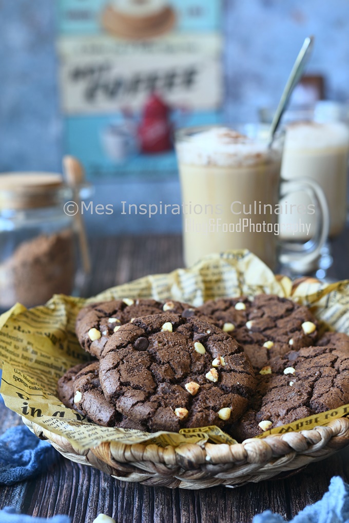 Cookies au chocolat (cacao amer) et pépites de chocolat blanc