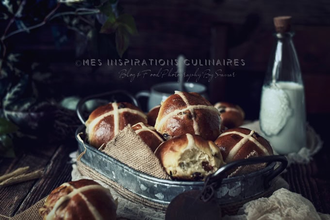 Les hot cross buns