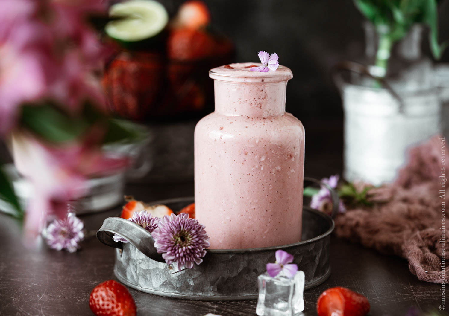 Smoothie fraises rhubarbe, recette facile