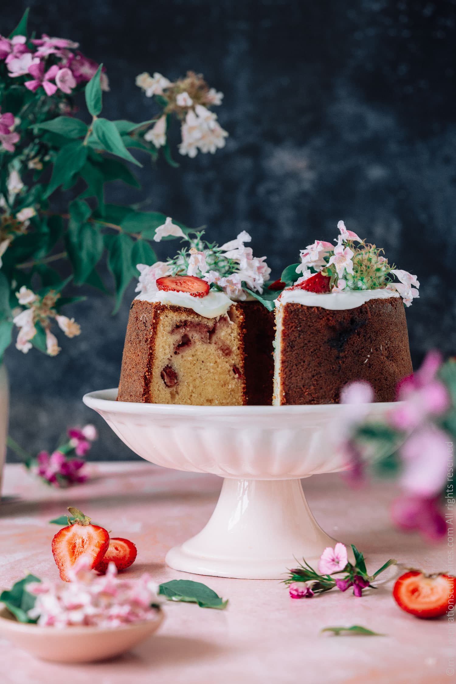 Gâteau chocolat blanc aux fraises