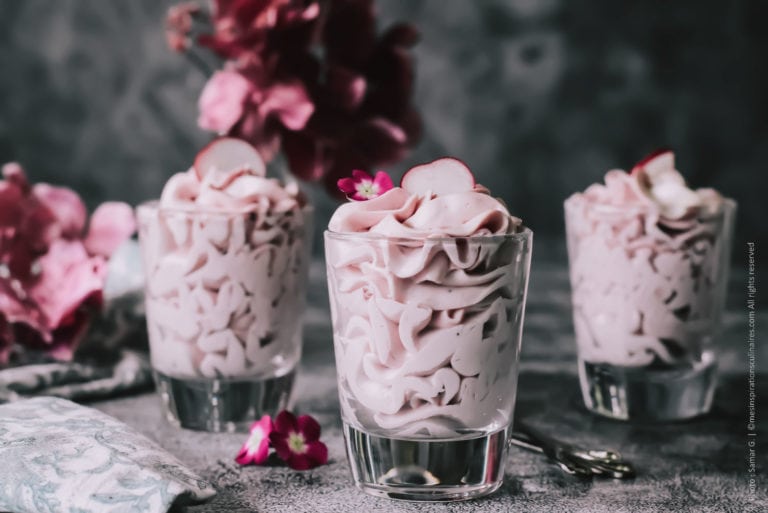 Verrines apéritives au cream cheese et radis (recette sans oeuf facile)