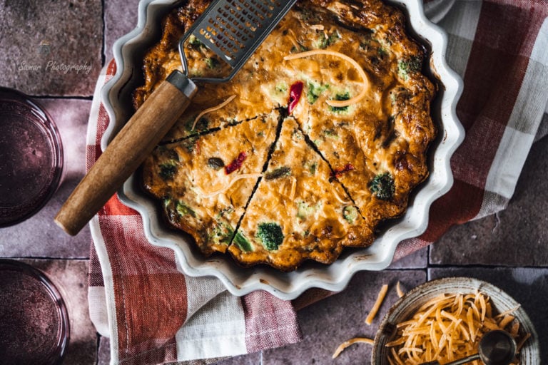 Recette quiche sans pâte facile, brocoli et cheddar