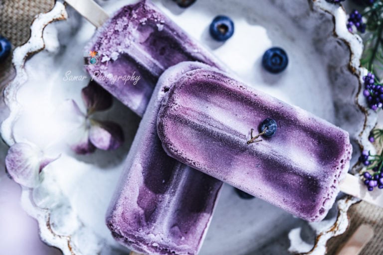 Glace au yaourt sans sorbetière et sans oeufs (aux myrtilles)