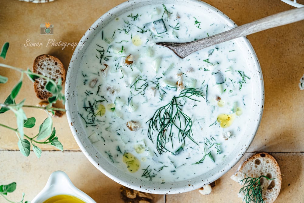Tarator : soupe froide concombre et yaourt bulgare