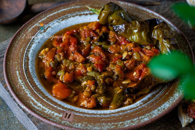 Tchoutchouka algéroise / salade de poivrons grillés