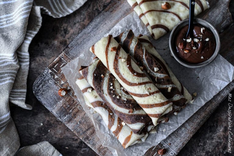Recette des crêpes tourbillon bicolores vanille–chocolat (crêpes spirales)