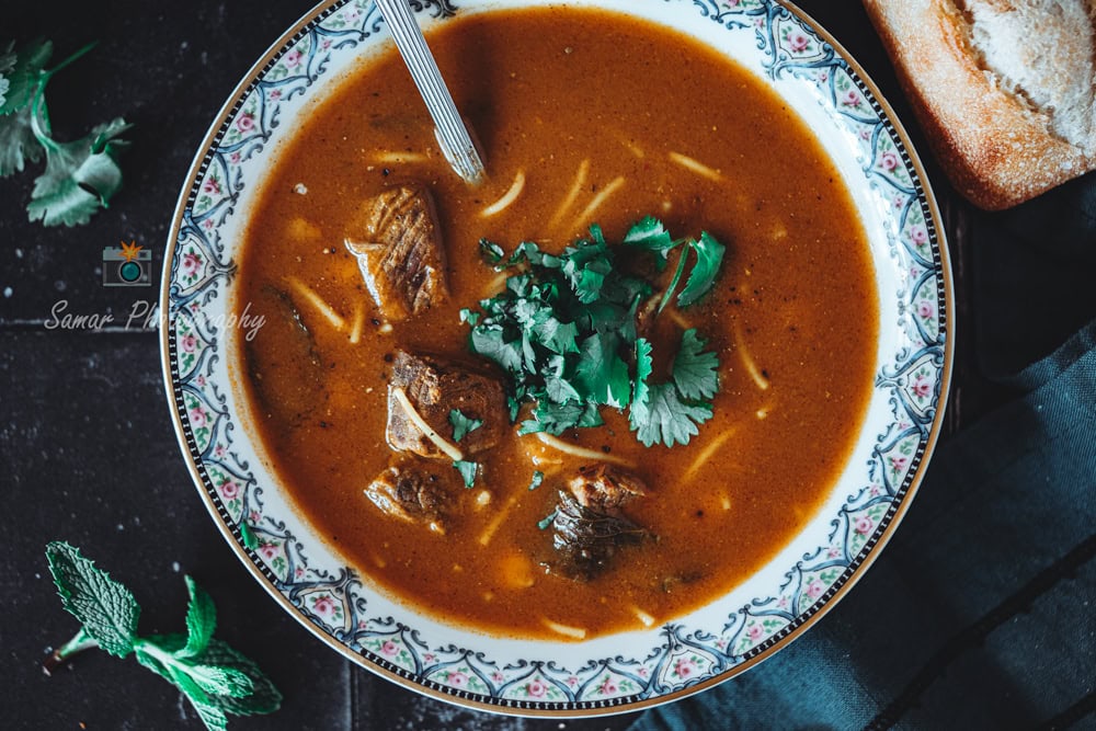 Chorba oranaise : Une soupe algérienne savoureuse