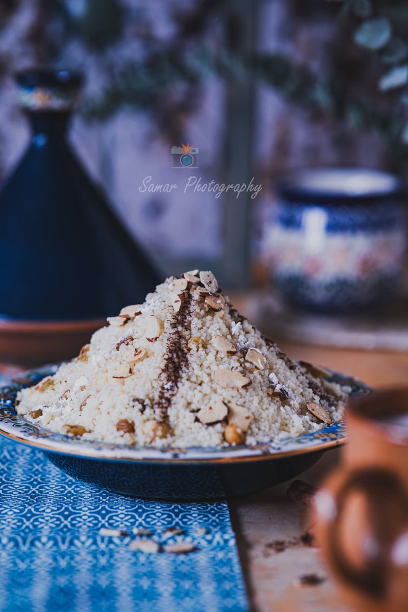 Recette Seffa, couscous algérien aux fruits secs (raisins secs et amandes)