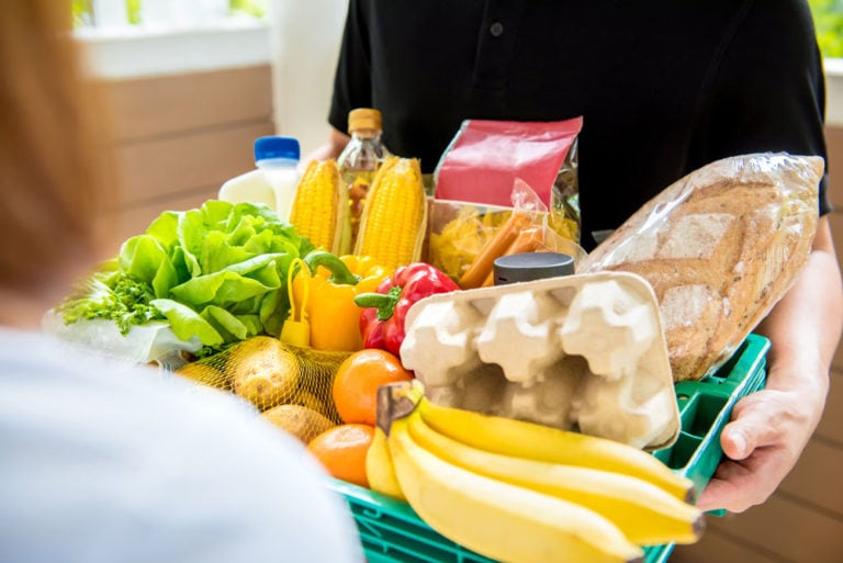 Livraison de Courses à Domicile : Une Solution Moderne pour un Quotidien Simplifié