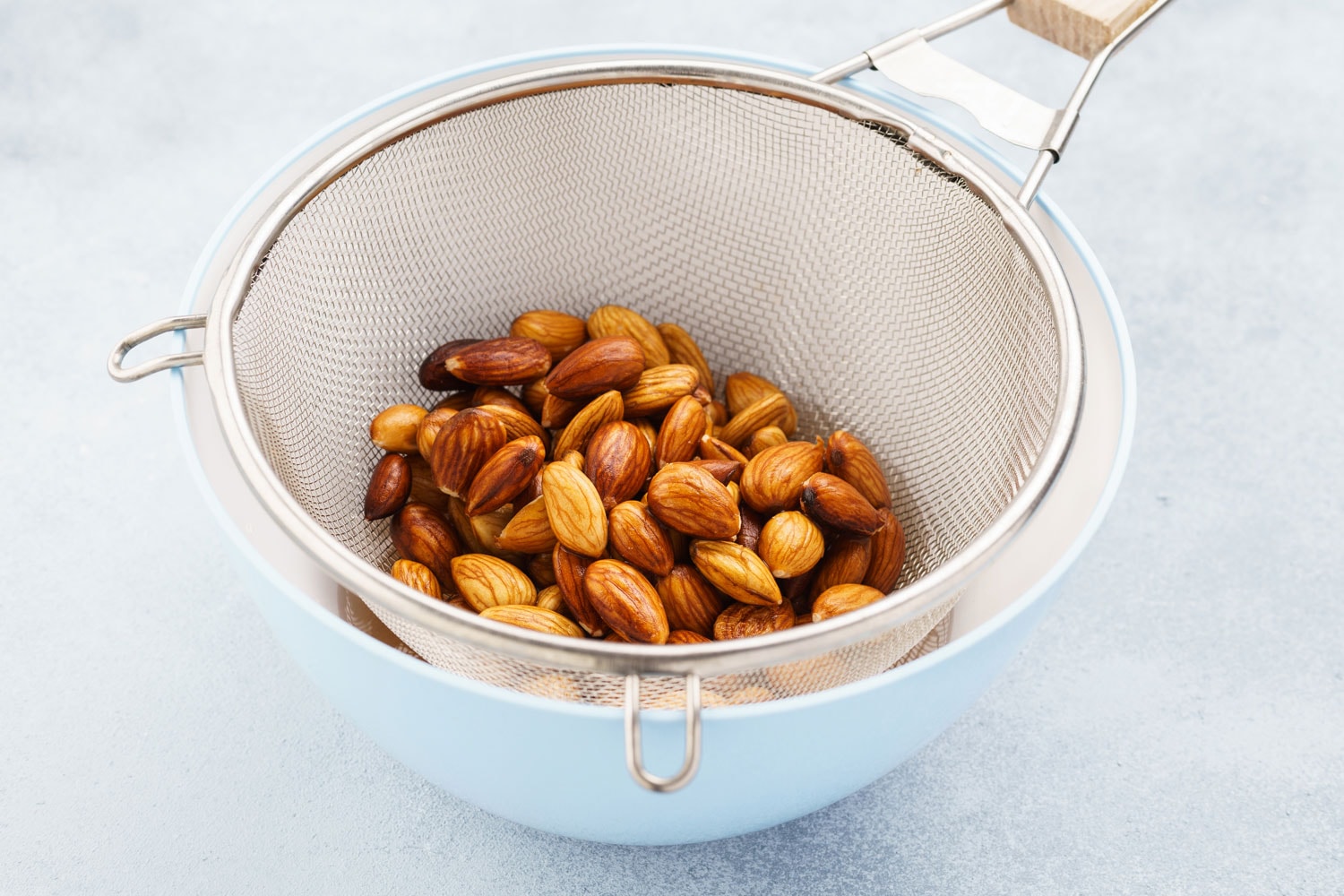 Comment émonder les amandes : méthode rapide et efficace