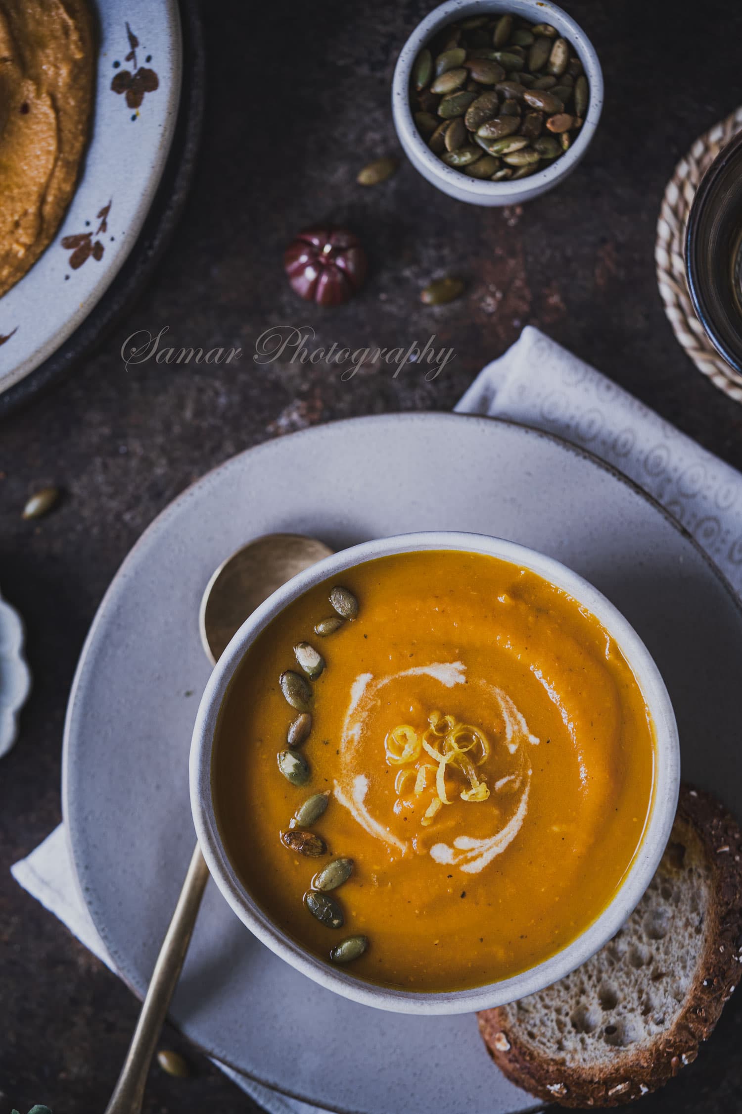 Velouté au potimarron, pomme de terre et citron