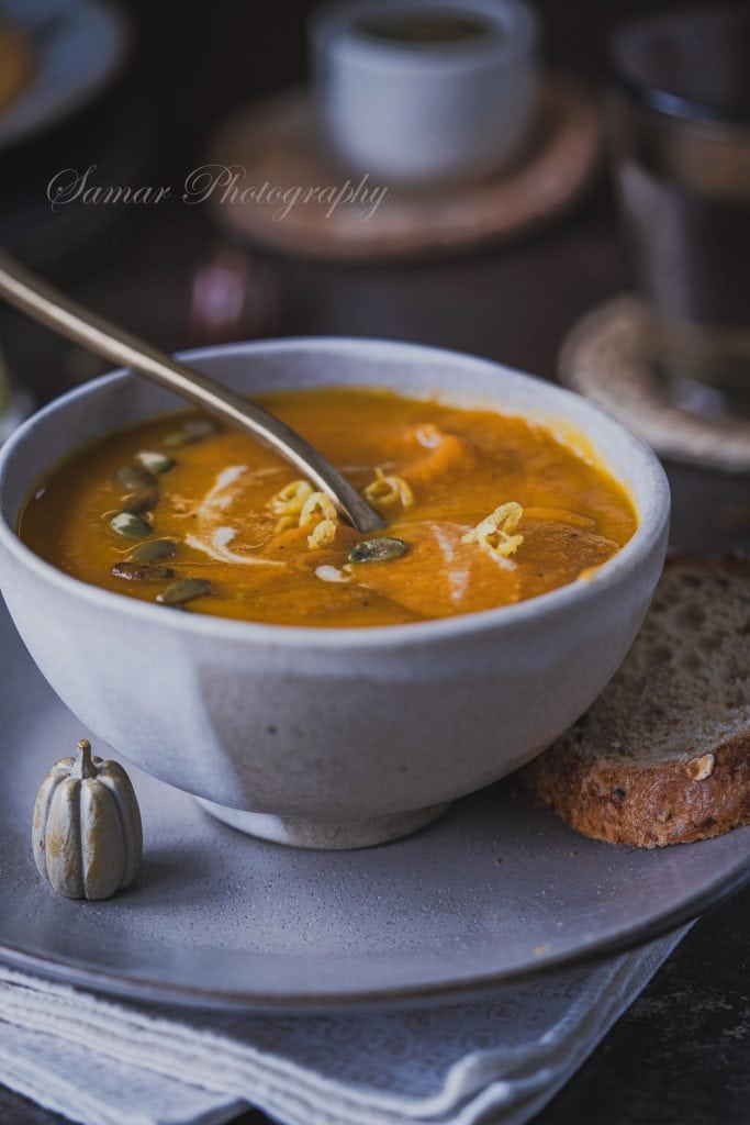 Velouté de potimarron, pomme de terre carotte et citron