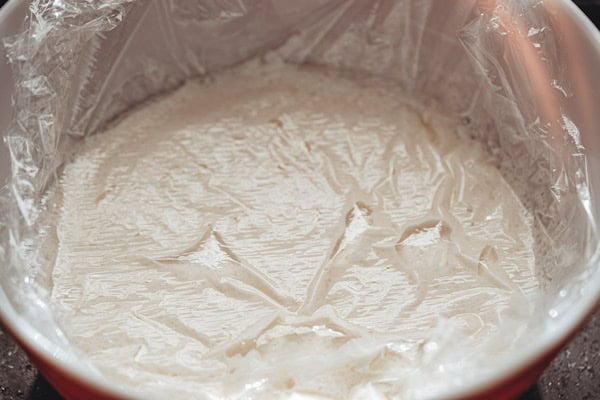 filmer la crème et laisser reposer